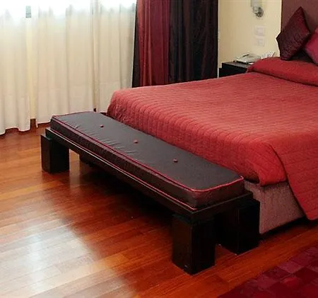 酒店 玛吉尔康斯格里奥酒店