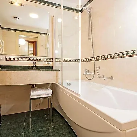 Hotel Maggior Consiglio 4*